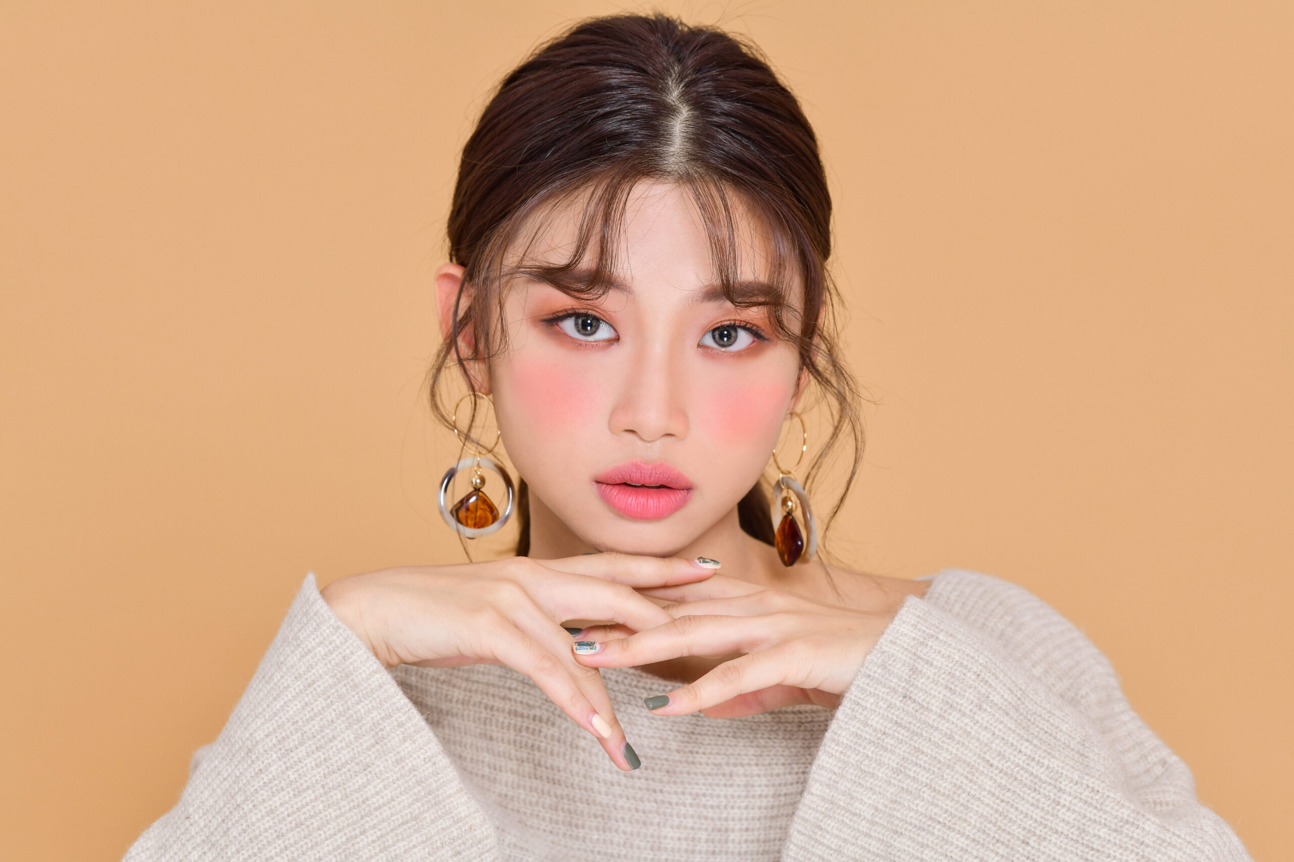Màu Rich Ann Natural Gray - Màu xám tự nhiên, cá tính