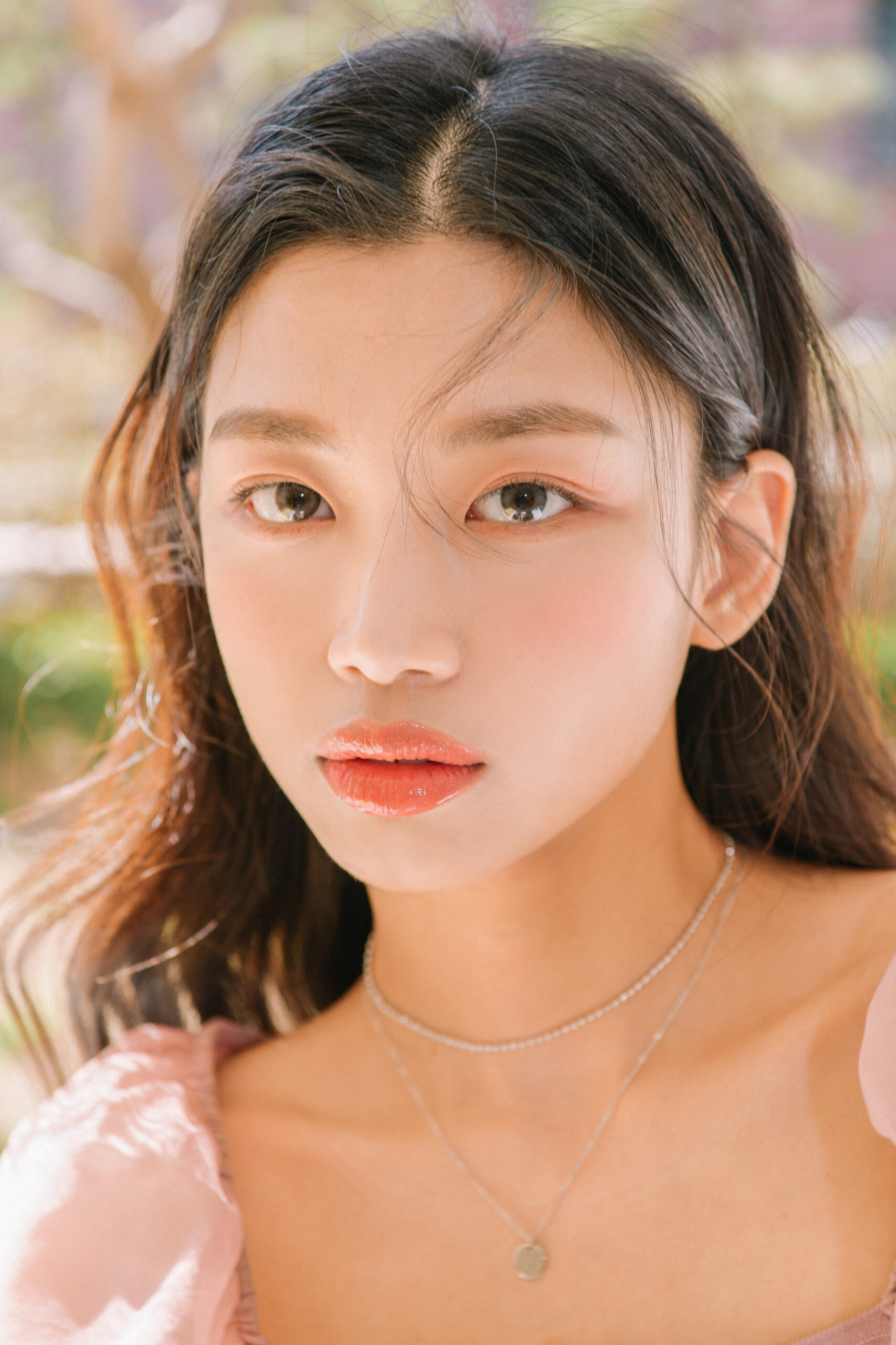 Rich Ann Indie Gray - Tone xám giúp bạn trở nên ấn tượng hơn     